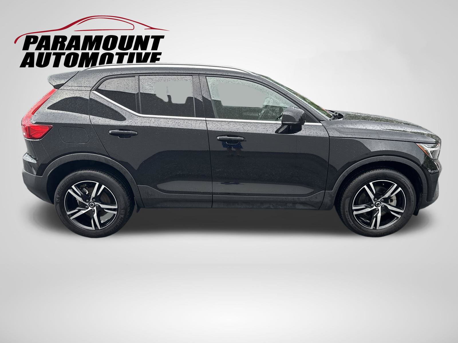 Used 2025 Volvo XC40 B5 Core AWD/4WD image 8