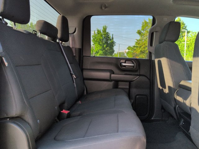 Used 2021 Chevrolet Silverado 2500 Custom w/ Custom Value Package AWD/4WD image 18