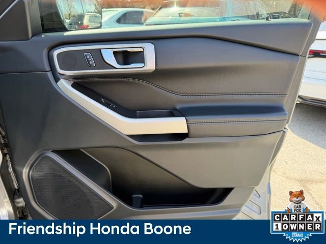 Used 2021 Ford Explorer XLT image 44