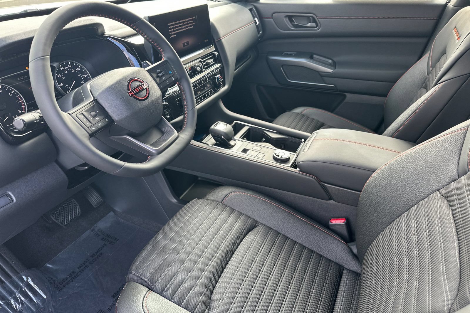 New 2026 Nissan Pathfinder Rock Creek w/ Rock Creek Premium Package AWD/4WD image 10