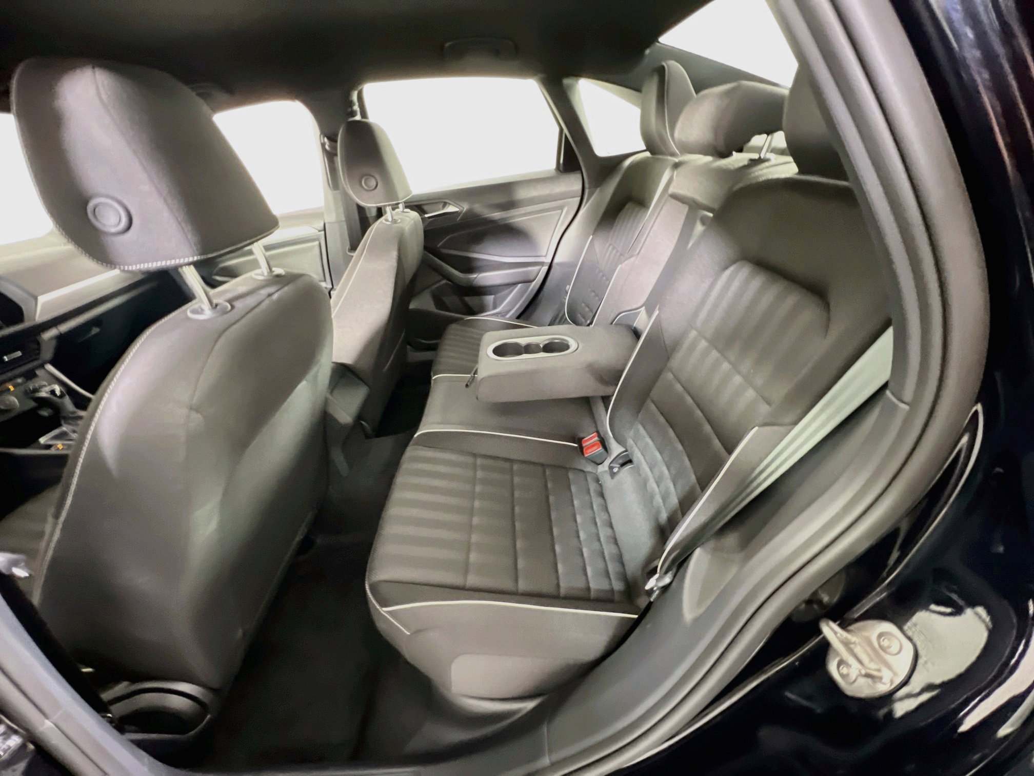 Used 2024 Volkswagen Jetta Sport FWD image 23