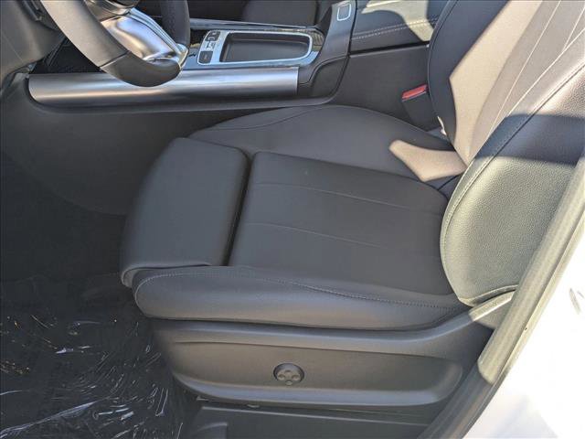 Used 2025 Mercedes-Benz GLA 250 image 8