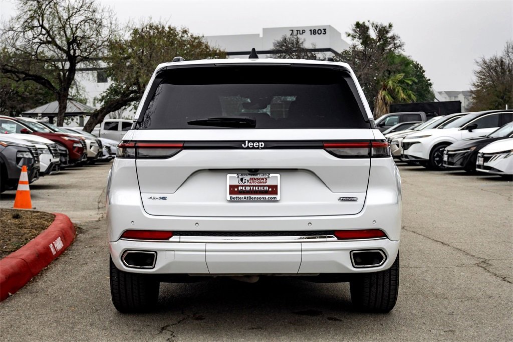 Used 2023 Jeep Grand Cherokee Overland image 6