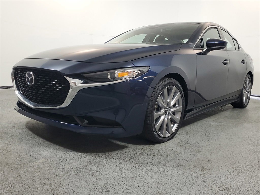Used 2022 MAZDA MAZDA3 s image 3