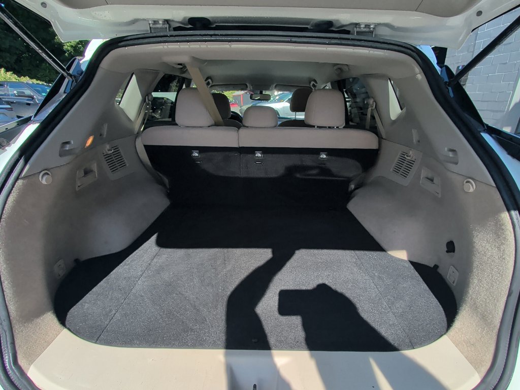 Used 2019 Nissan Murano SV AWD/4WD image 14