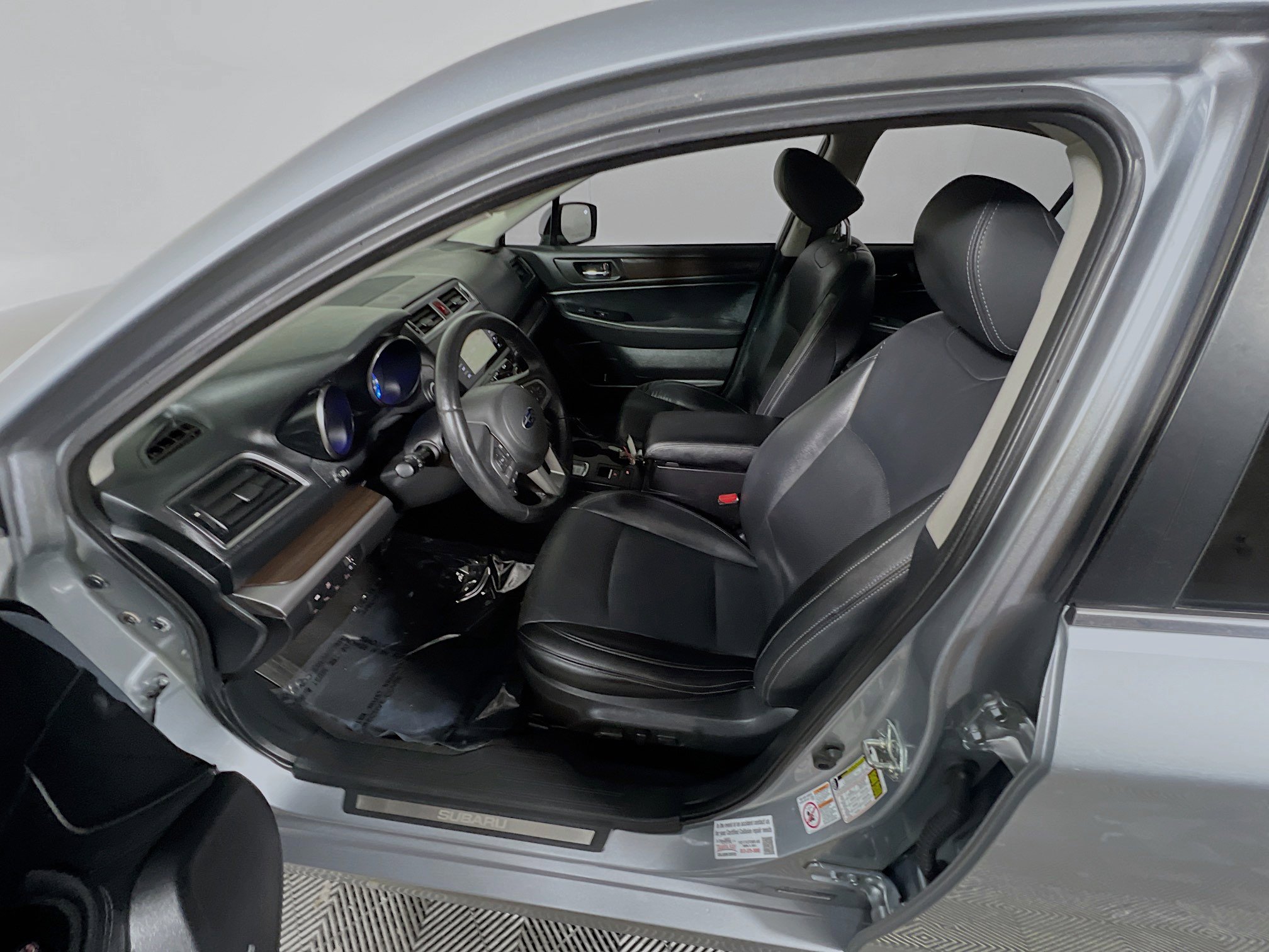 Used 2016 Subaru Legacy 2.5i Limited image 15