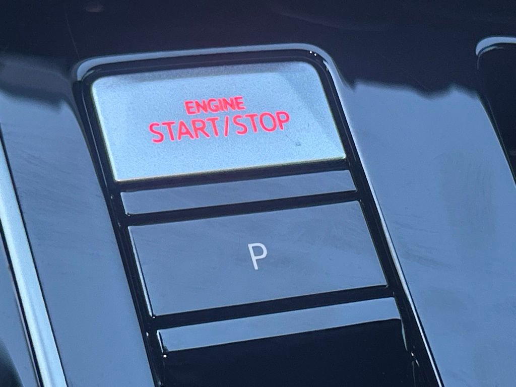 Used 2023 Volkswagen GTI Autobahn image 57