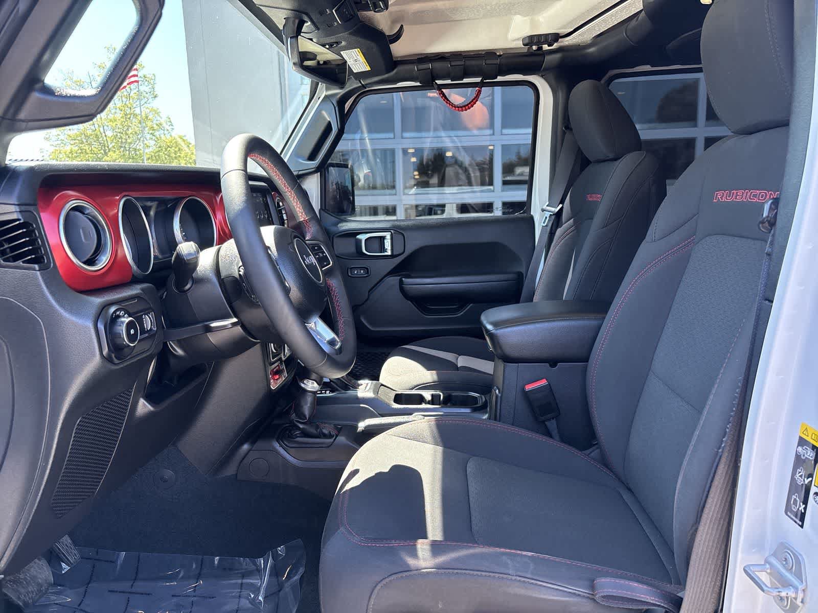 Certified 2023 Jeep Wrangler Unlimited Rubicon AWD/4WD image 7