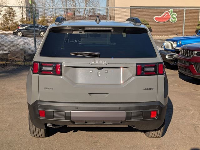 New 2026 Jeep Cherokee Laredo image 4