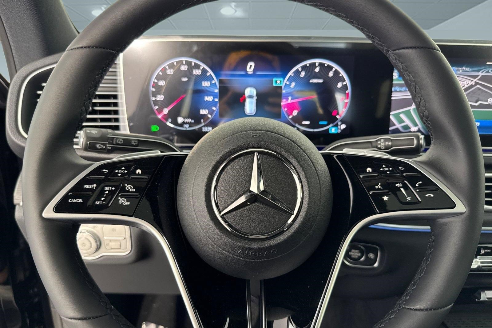 New 2026 Mercedes-Benz GLE 580 4MATIC image 14