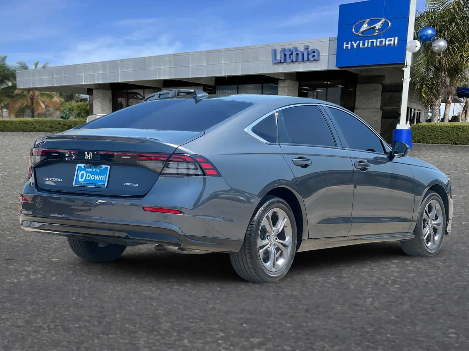 Used 2024 Honda Accord EX-L image 3