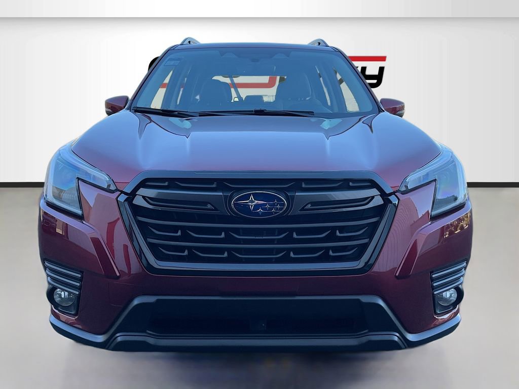 Used 2022 Subaru Forester Limited w/ Popular Package #2 image 2