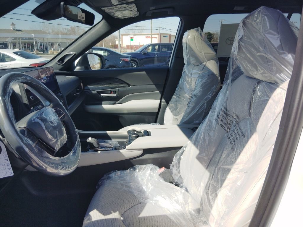 New 2026 Toyota Grand Highlander AWD Hybrid image 7