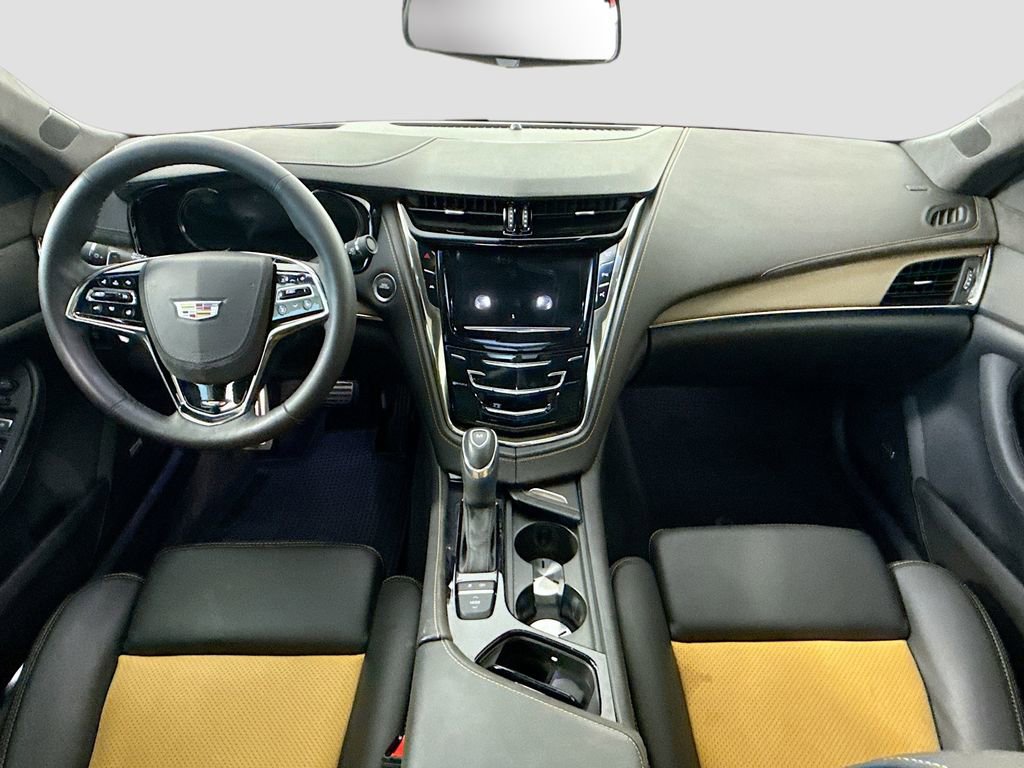 Used 2018 Cadillac CTS V w/ Luxury Package RWD image 13