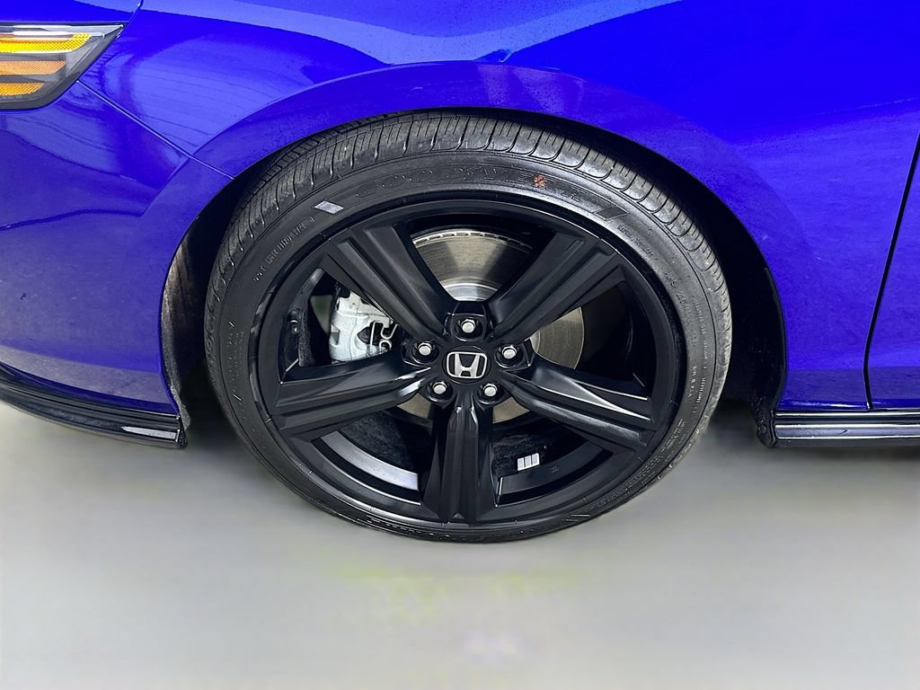Used 2025 Honda Accord Sport image 8