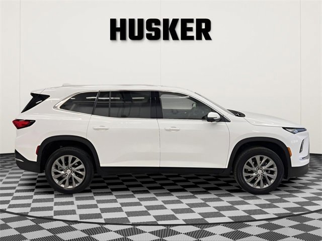 Certified 2025 Buick Enclave Preferred image 2