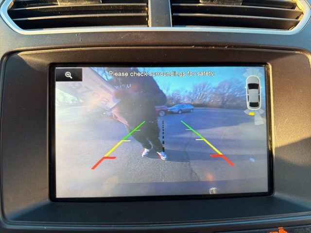 Used 2016 Ford Explorer XLT w/ Equipment Group 202A image 14