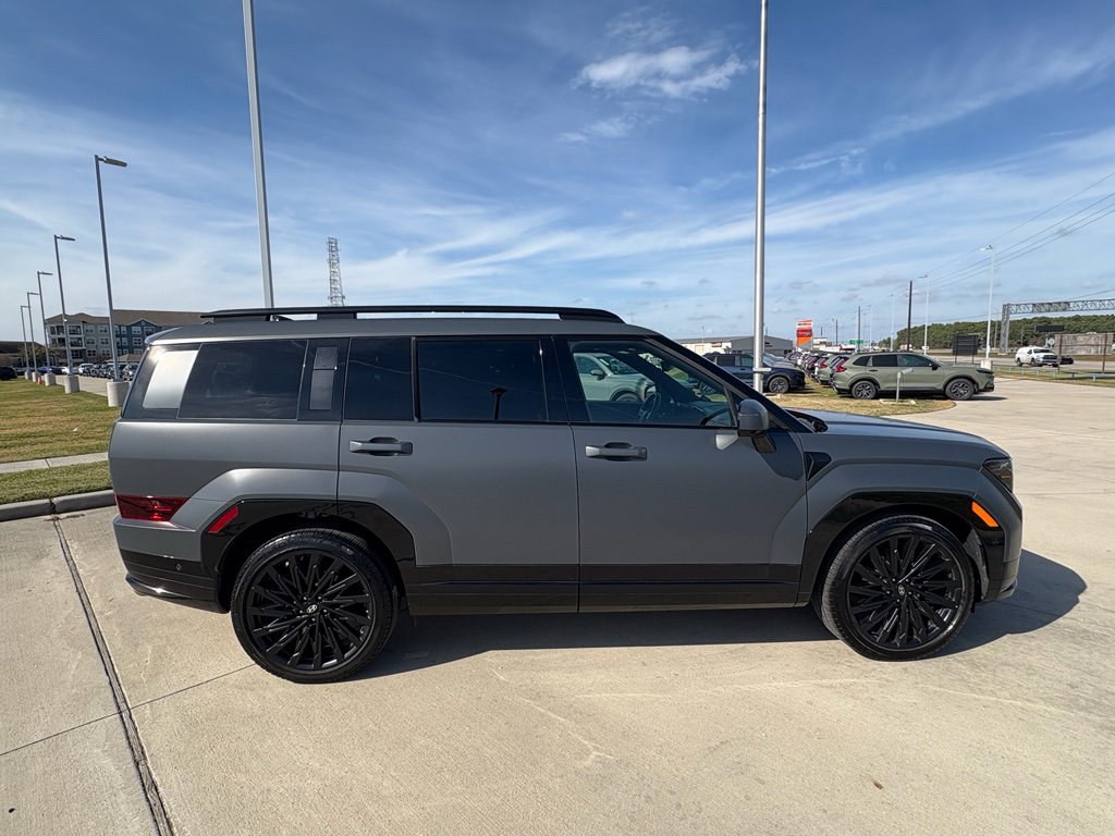 Used 2025 Hyundai Santa Fe Calligraphy image 9