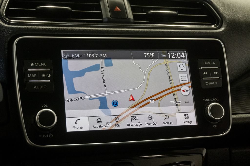 Used 2020 Nissan Leaf SV w/ SV Technology Package FWD image 18