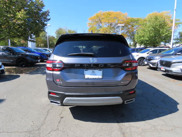 Certified 2023 Honda Pilot Touring image 5
