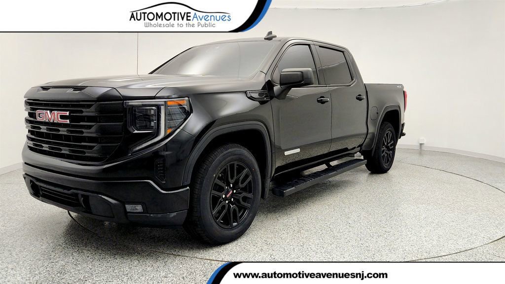 Used 2023 GMC Sierra 1500 Elevation image 1