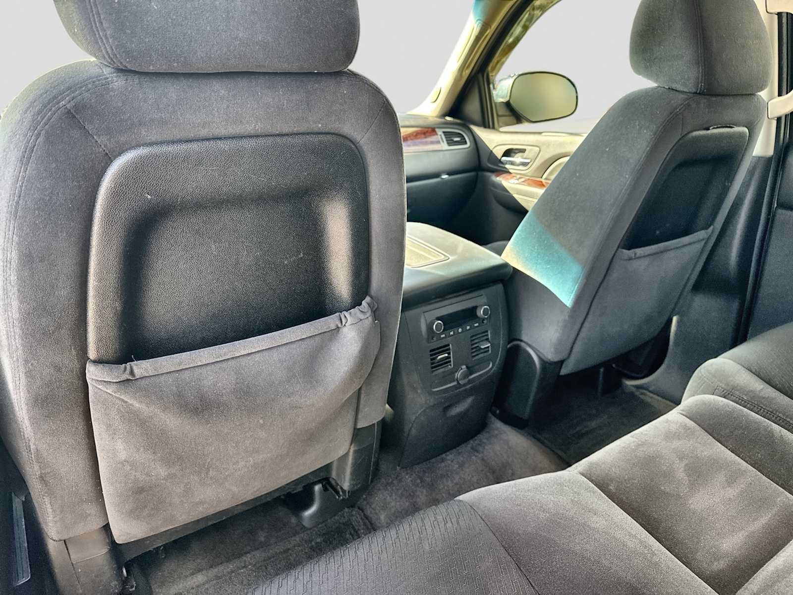 Used 2009 Chevrolet Avalanche LT AWD/4WD image 17