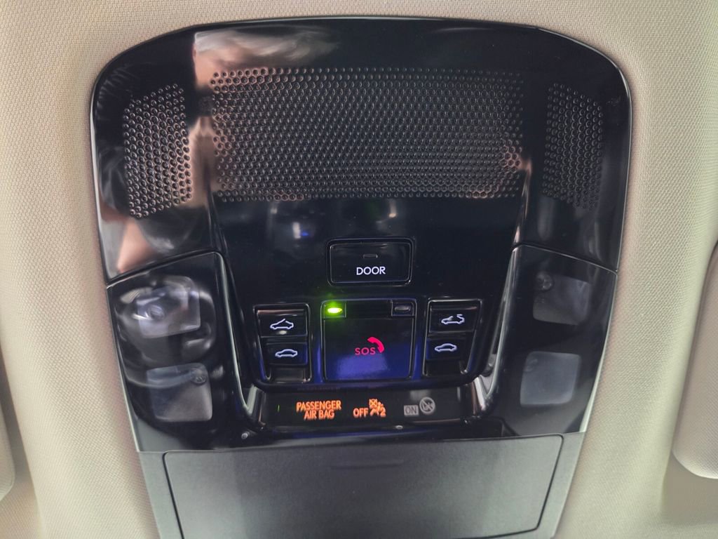 Used 2024 Lexus NX 250 FWD image 16