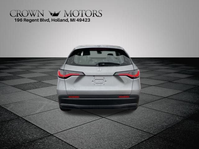 New 2025 Honda HR-V LX image 5
