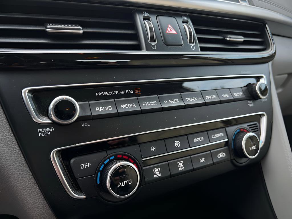 Used 2017 Kia Optima EX image 41