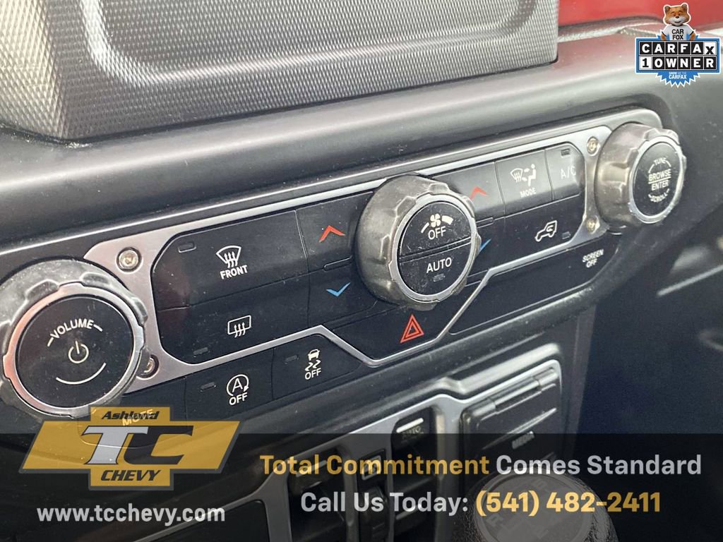 Used 2018 Jeep Wrangler Unlimited Rubicon w/ Steel Bumper Group image 15