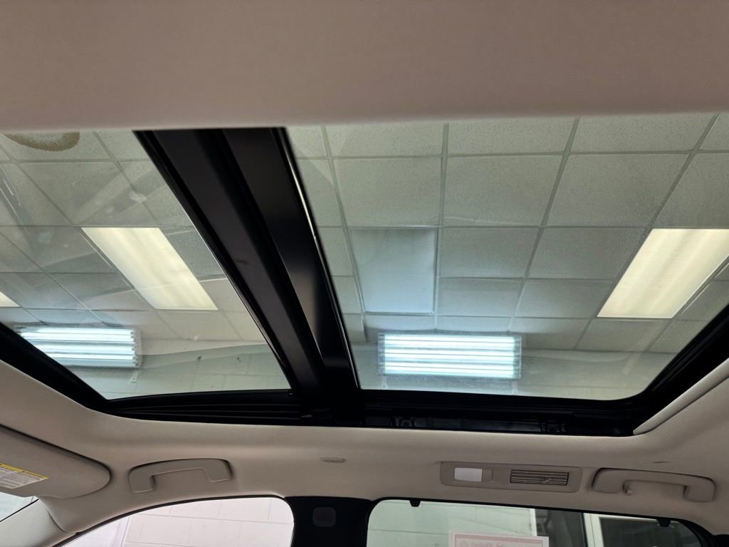 Used 2025 INFINITI QX60 Luxe AWD/4WD image 17