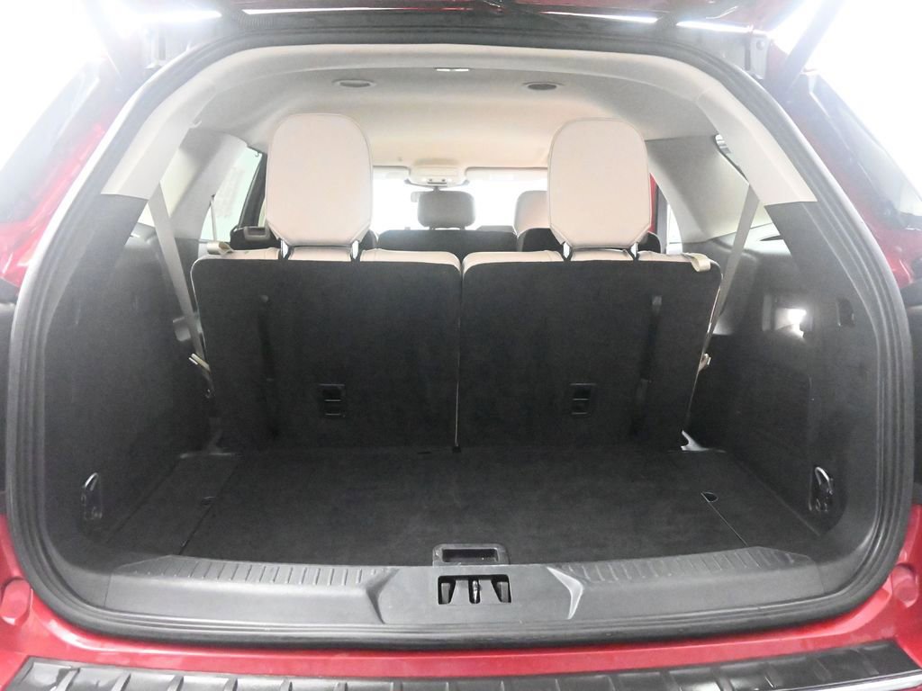 Used 2023 Ford Explorer Limited image 24