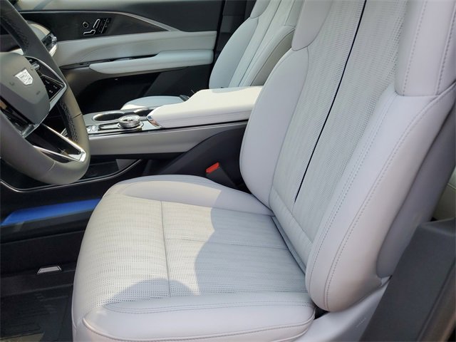 New 2025 Cadillac Lyriq Sport image 23