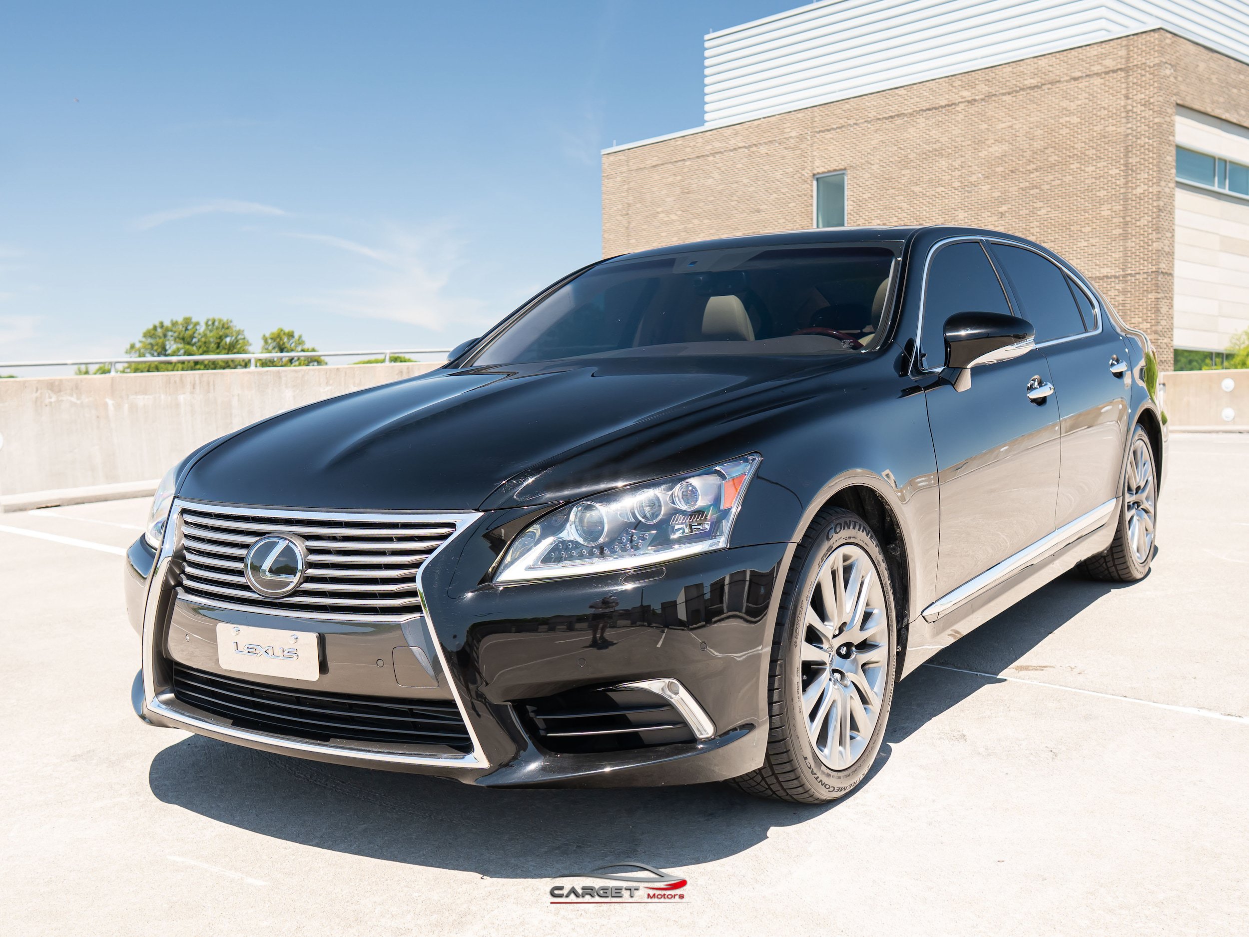 Used 2017 Lexus LS 460 L RWD image 3