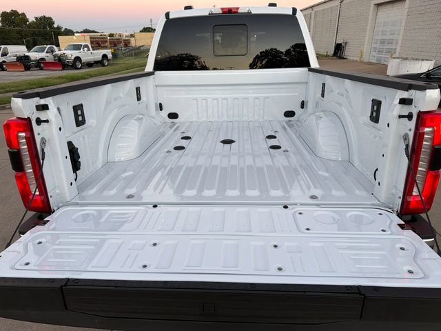 New 2027 Ford F350 Lariat w/ Lariat Ultimate Package AWD/4WD image 8