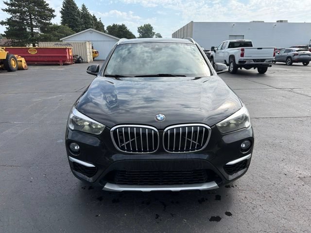 Used 2019 BMW X1 xDrive28i w/ Convenience Package AWD/4WD image 3