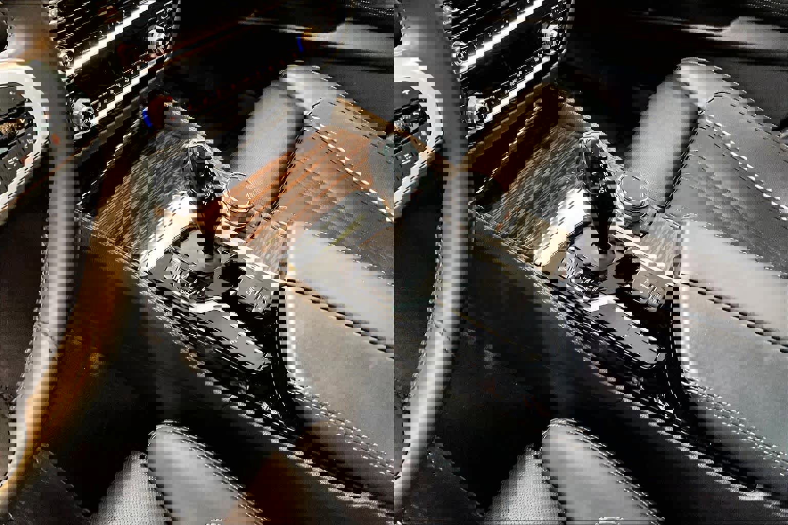 Used 2020 BMW M550i xDrive w/ Executive Package image 16