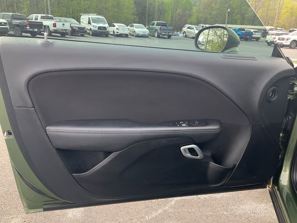 Used 2022 Dodge Challenger R/T w/ Shaker Package image 15