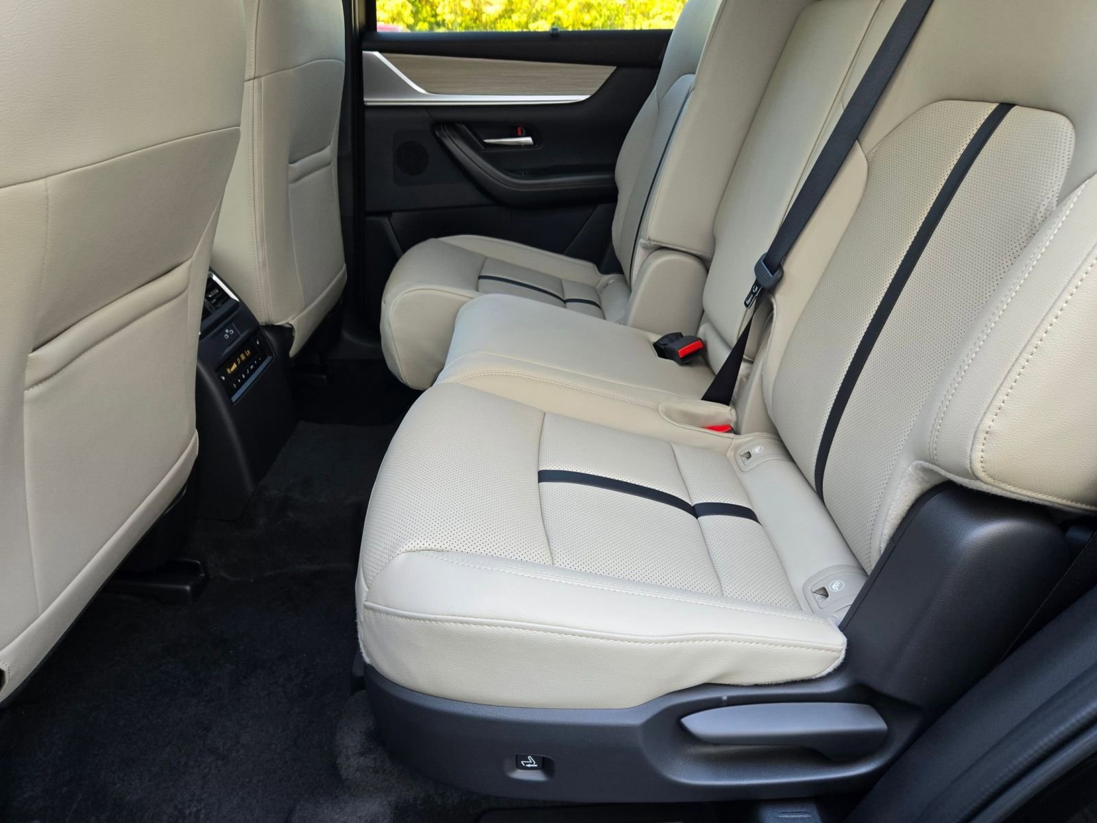 New 2026 MAZDA CX-90 3.3 Turbo w/ Preferred Package image 16