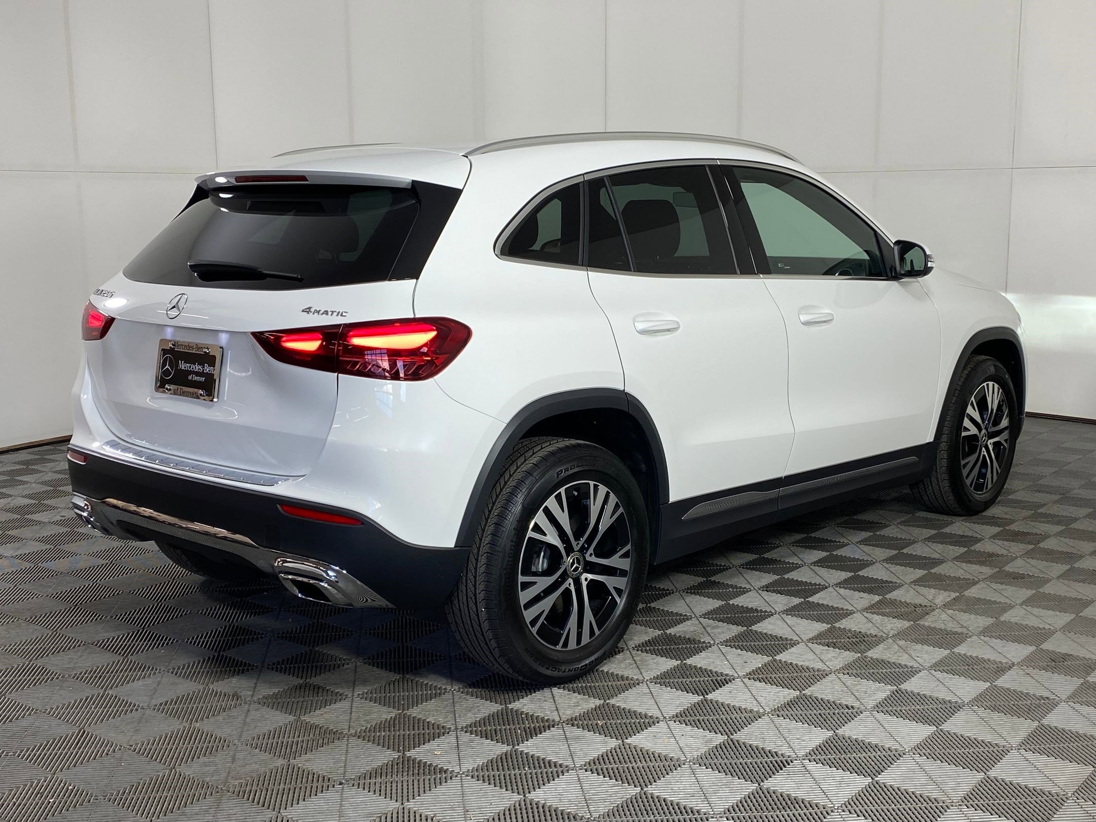 Certified 2026 Mercedes-Benz GLA 250 4MATIC image 9