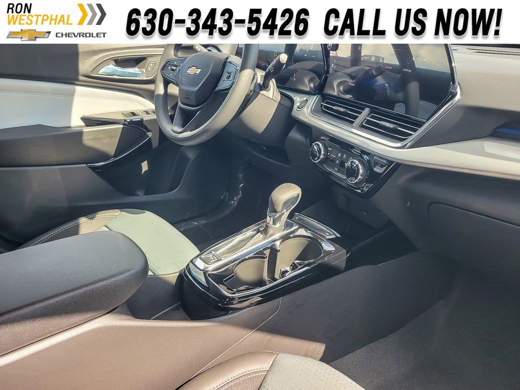 New 2026 Chevrolet Trax LT image 14