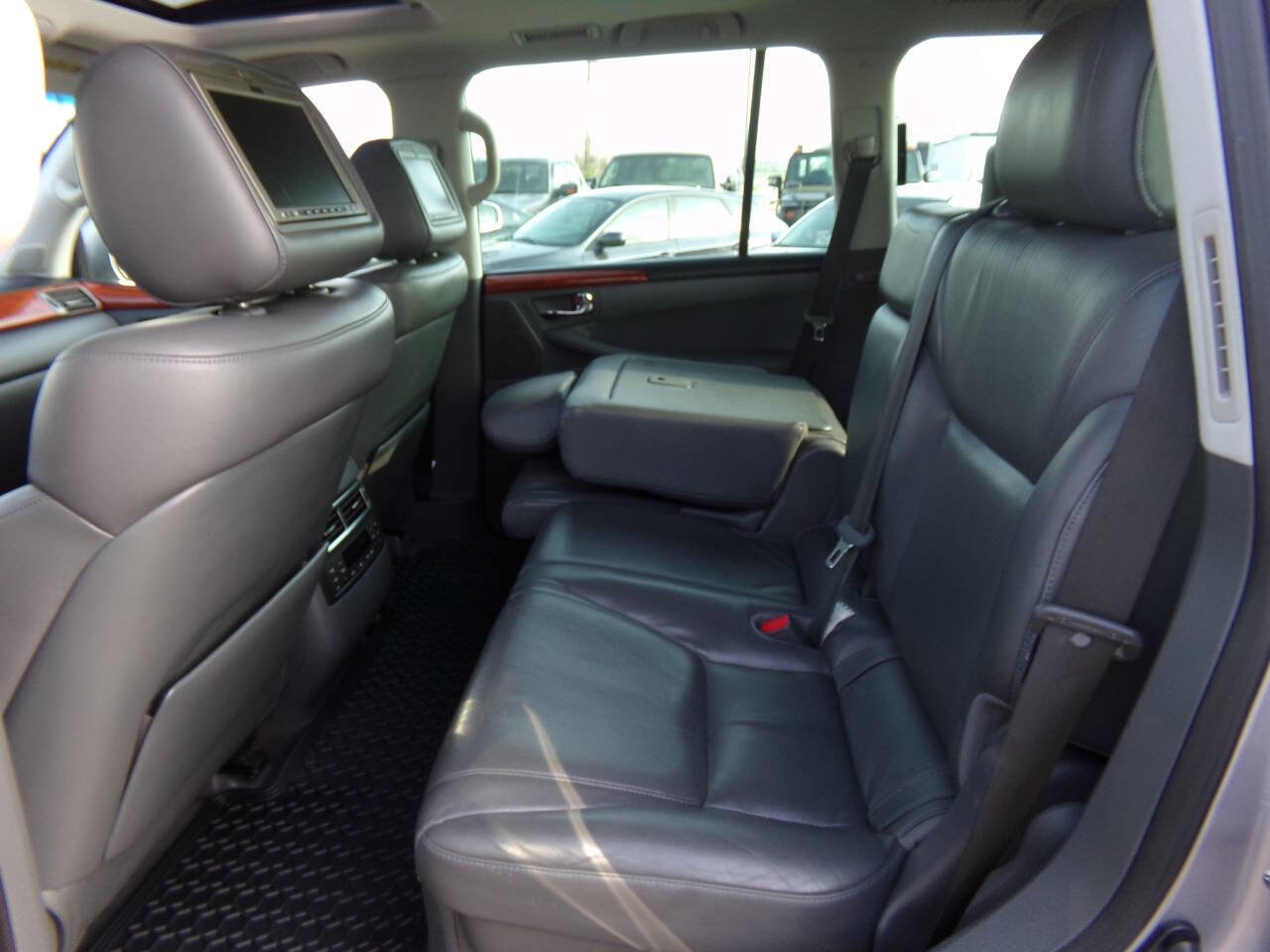 Used 2008 Lexus LX 570 4WD image 11