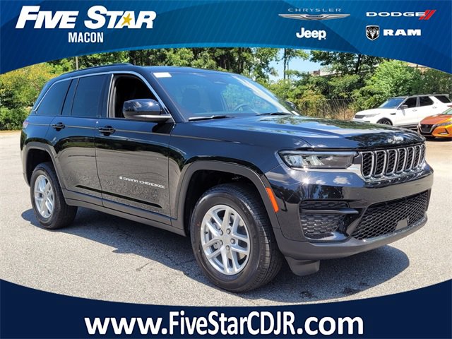 New 2025 Jeep Grand Cherokee Laredo X w/ Luxury Tech Group I