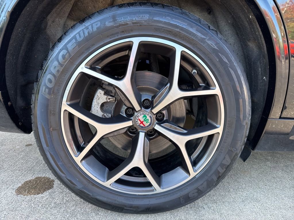 Used 2020 Alfa Romeo Stelvio Ti image 12