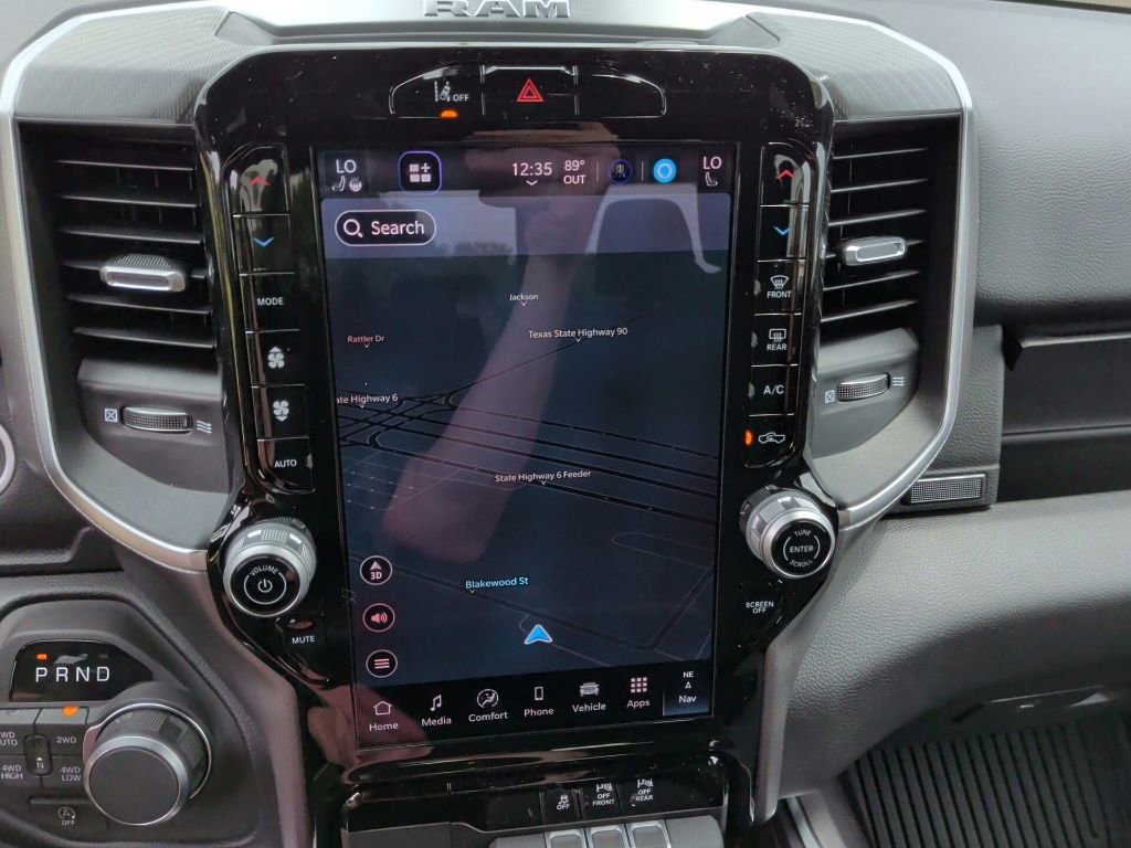 New 2026 RAM 1500 4x4 Crew Cab image 26