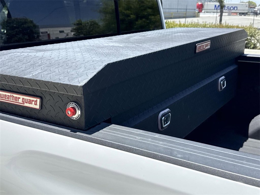 Used 2022 Chevrolet Silverado 3500 High Country image 35