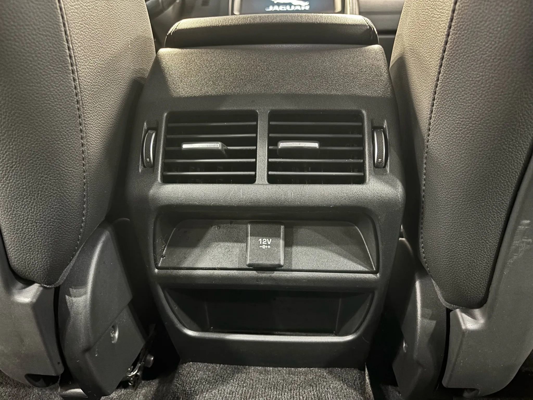 Used 2018 Jaguar E-PACE S image 18