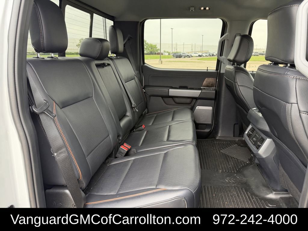 Used 2025 Ford F250 Lariat w/ Lariat Ultimate Package AWD/4WD image 35