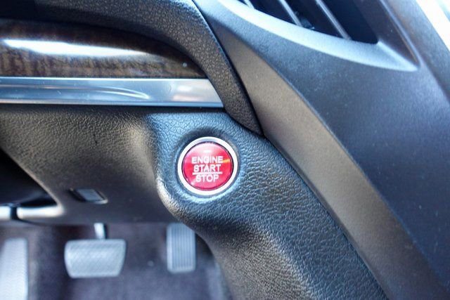 Used 2018 Acura MDX FWD image 16