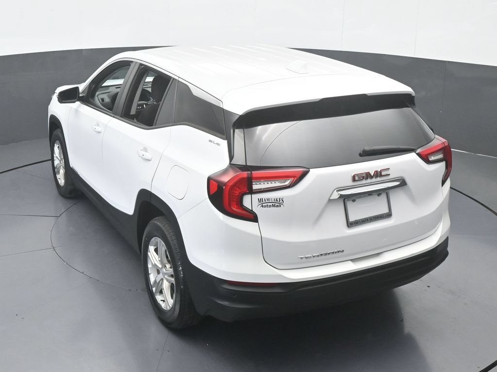 Used 2022 GMC Terrain SLE FWD image 50